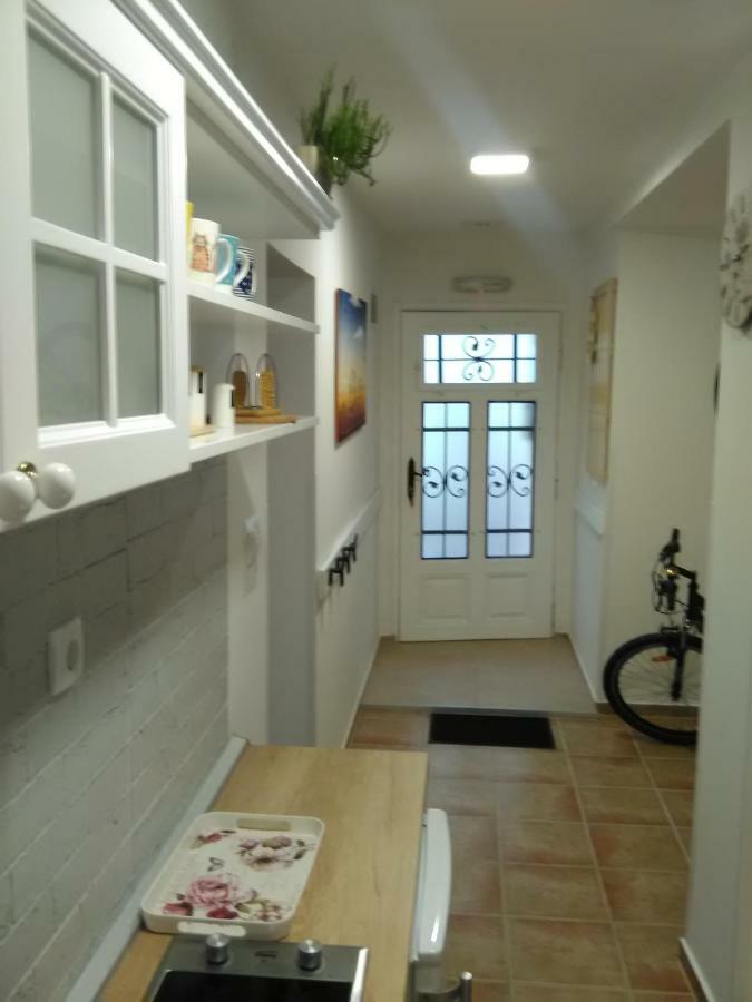 Apartament Bed&Bike Sremski Karlovci Zewnętrze zdjęcie