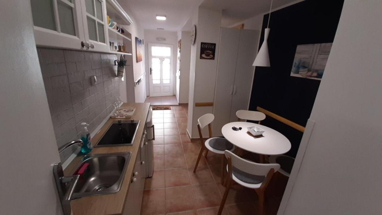 Apartament Bed&Bike Sremski Karlovci Zewnętrze zdjęcie